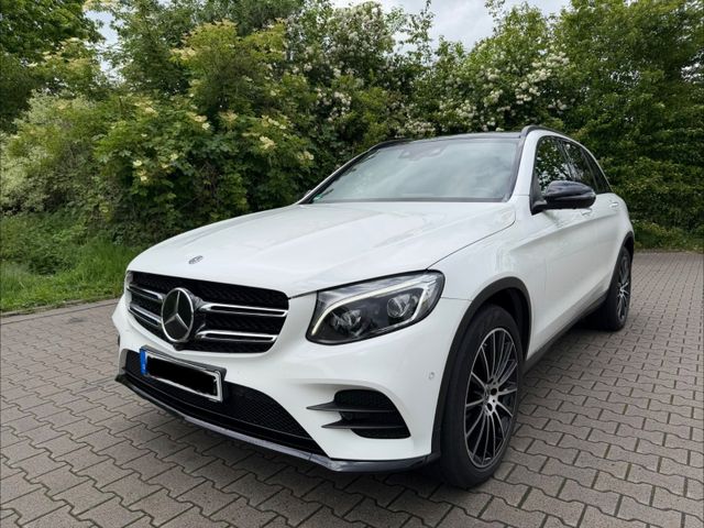 MERCEDES-BENZ Mercedes GLC 350d 4MATIC AMG Line | Pano Burmest