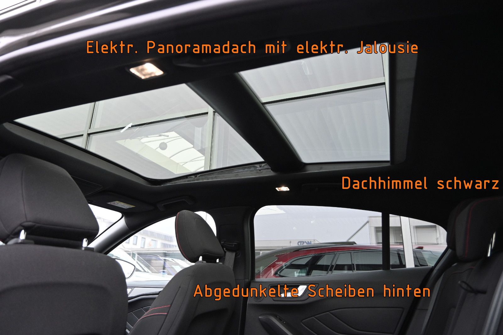 Fahrzeugabbildung Ford Focus 1.5D ST-Line X °ACC°B&O°HUD°PANO°STANDHEIZ