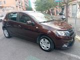 Dacia Sandero 1.5 dCi Lauréate offerta del mese - Dacia Sandero Laureate mit Diesel-Antrieb