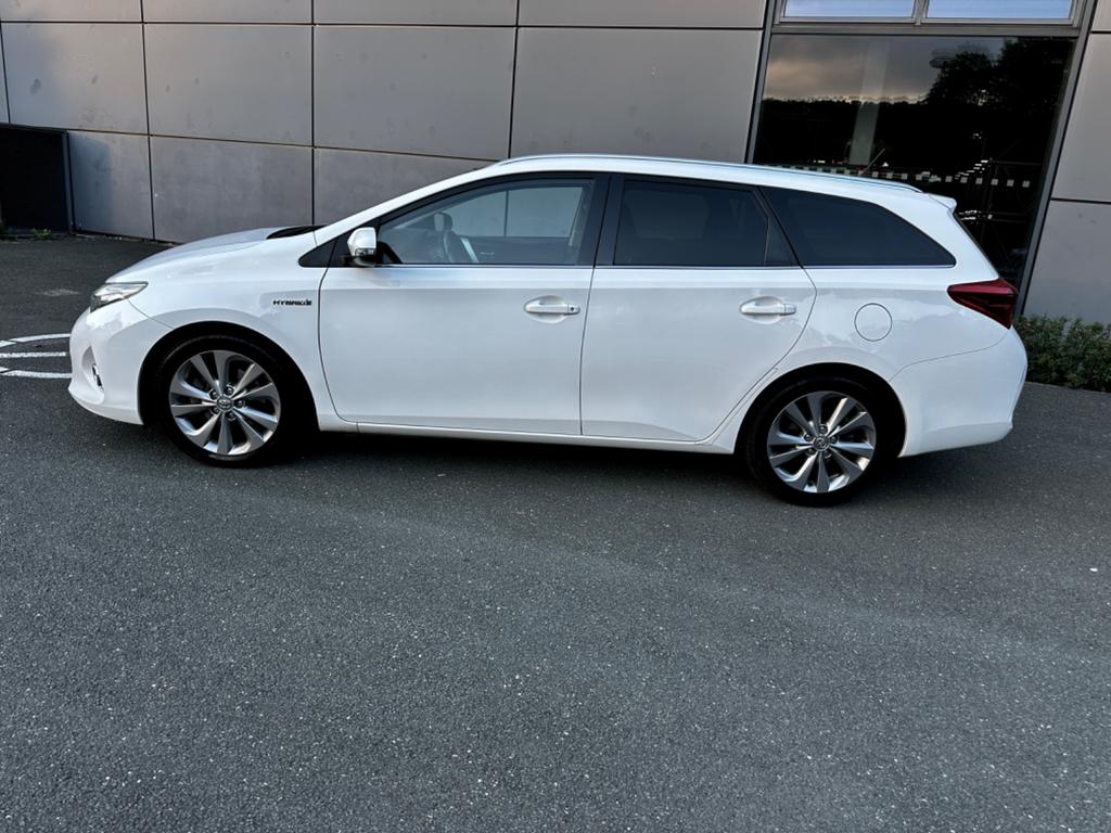Toyota Auris Touring Sports