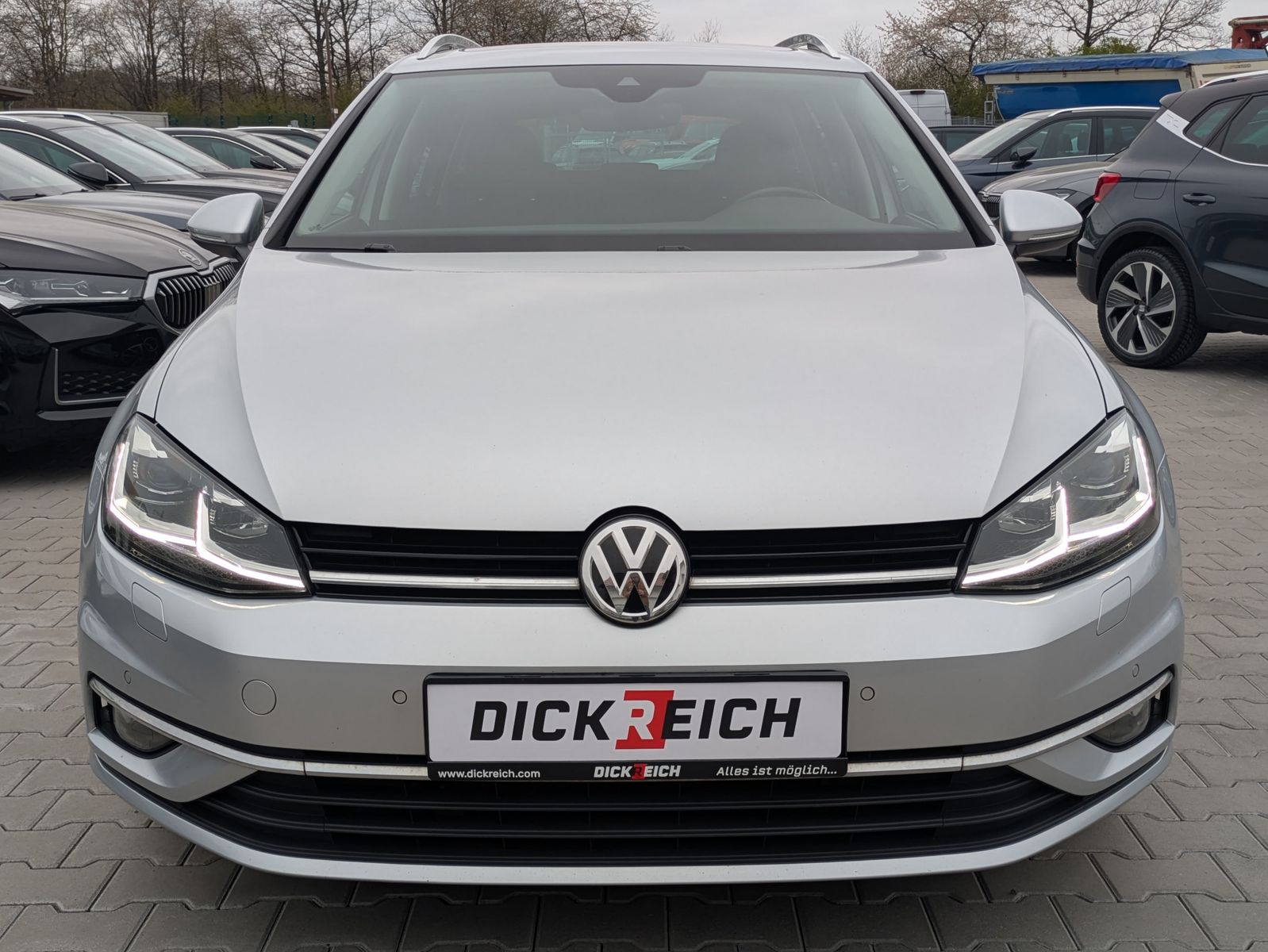 Fahrzeugabbildung Volkswagen Golf 2.0 TDI Join PANO*LED*ACC*KAM*APP*02/26TÜV