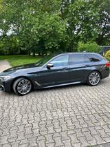 BMW M550d xDrive Touring,Softclose,PANO,Nachtsicht