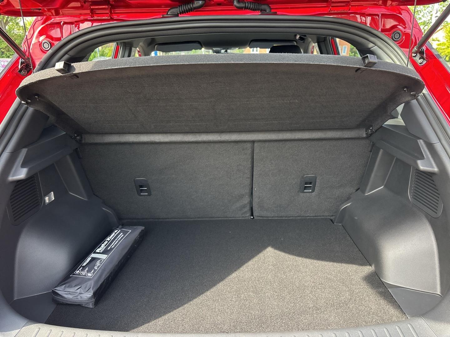 DFSK Fengon 500 1.5L 4 Zyl. Rückfahrkamera Klima