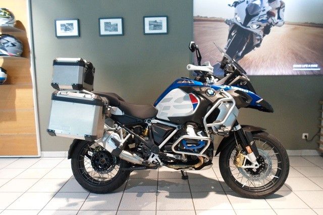 Fahrzeugabbildung BMW R1250GS ADV mit Koffer & Frästeile Paket