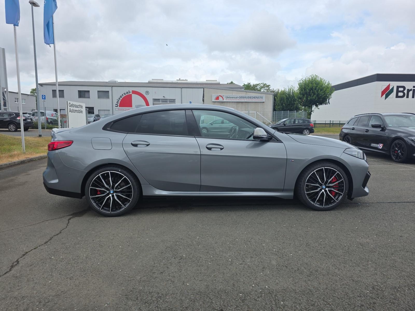 BMW M235i xDrive Gran Coupé Head-Up HK HiFi ACC
