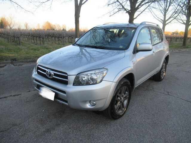 Toyota RAV 4 2.2 D-4D 4x4