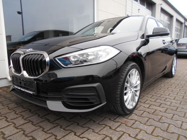 BMW 118iA F40 -NAVI-BLUETOOTH-PDC-TEMPOMAT-MFL-USB-