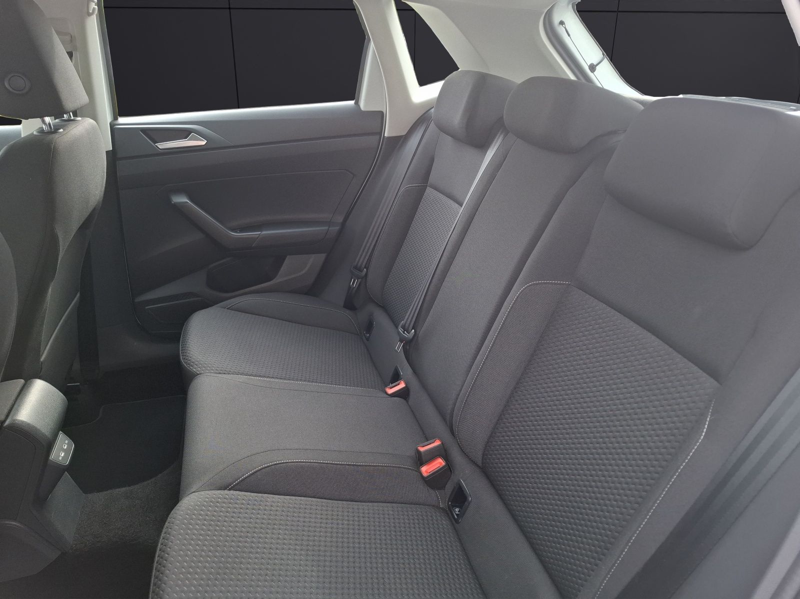 Fahrzeugabbildung Volkswagen Polo TSI Comfortline AppConnect Klima PDC SHZ