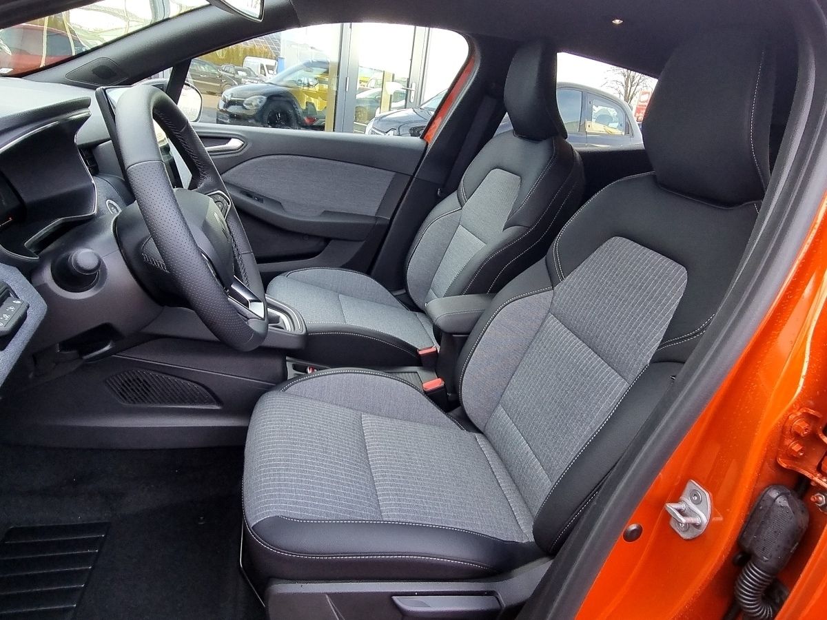 Fahrzeugabbildung Renault Clio KISS TCe 90