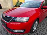 Skoda Rapid 1.6 TDI Spaceback Joy * 1.Hand - rote Skoda Rapid