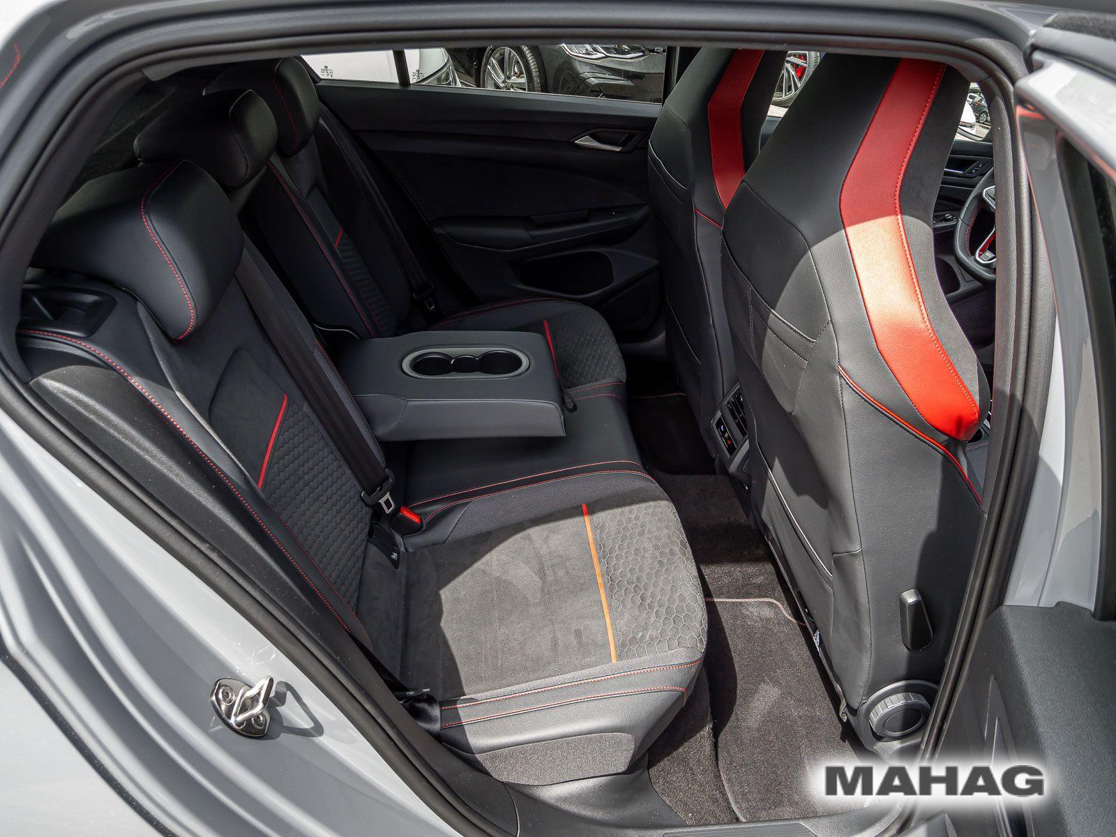 Volkswagen Golf VIII GTI Clubsport 2.0 TSI BlackStyle LED+, миниатюра 13