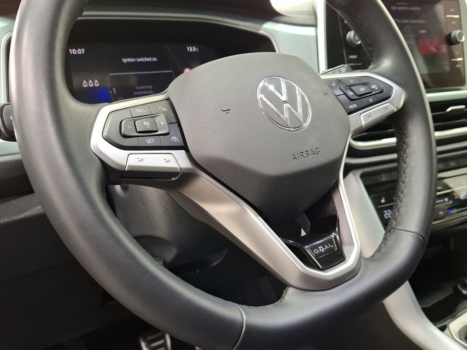 Volkswagen T-Roc - Bild 9