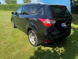 Ford Kuga 2,0 TDCi 4x4 132kW Vignale AHK/Leder/Autom - Ford Kuga Vignale mit Diesel-Antrieb