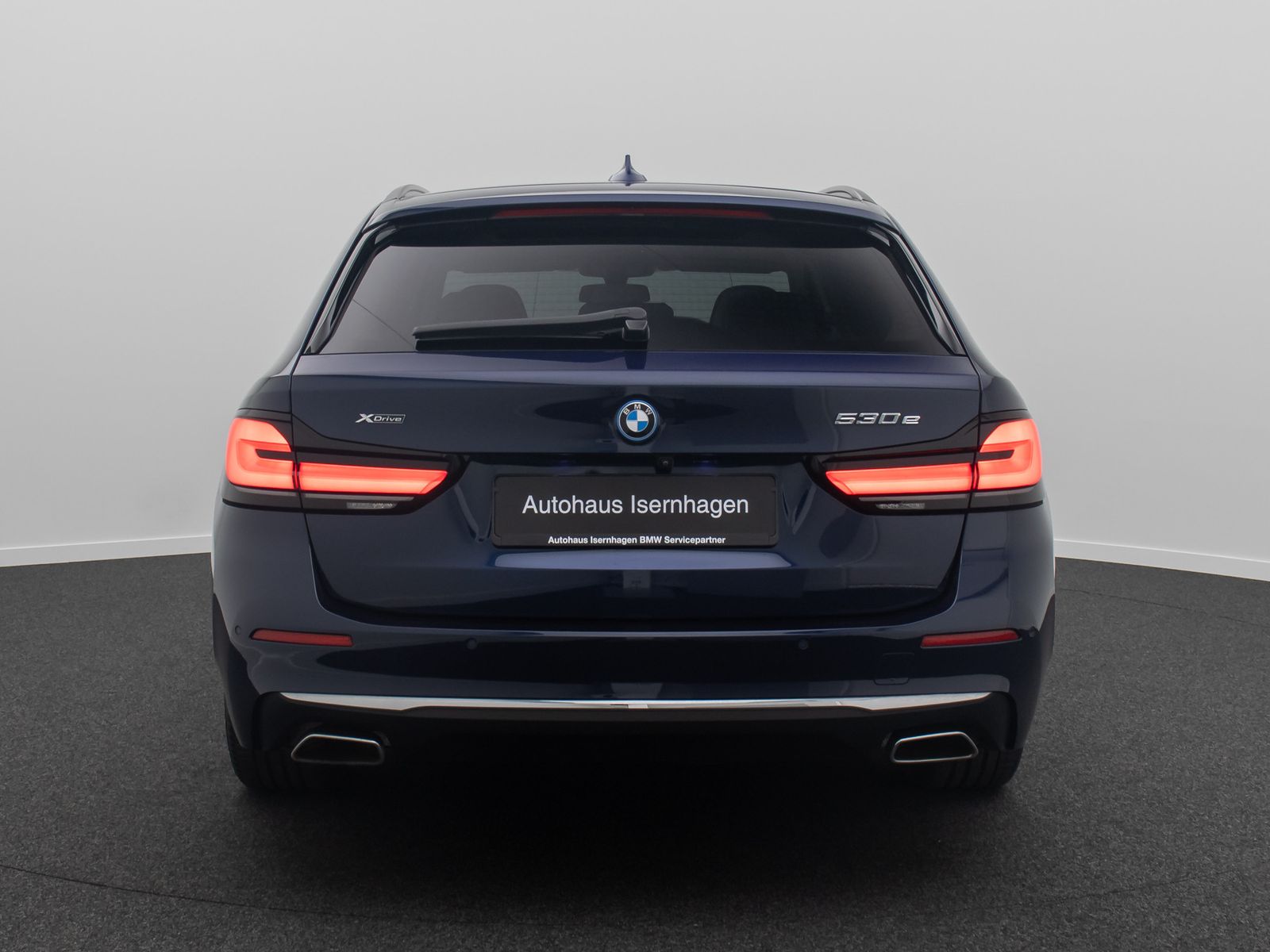Fahrzeugabbildung BMW 530e xD  Luxury Line ACC Laser DAB Kamera Memory