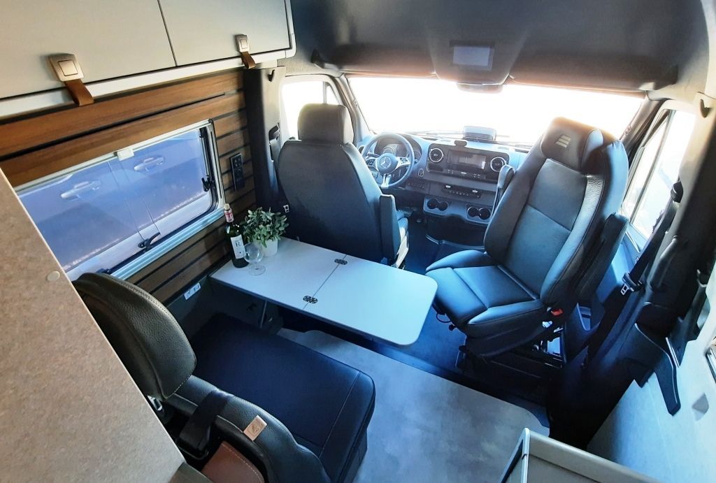 Fahrzeug Übersicht 9 Fahrzeugabbildung HYMER / ERIBA / HYMERCAR Camper Van Grand Canyon S 600 Xperience Verfüg.,