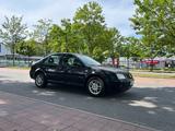 Volkswagen Bora 2.0 Comfortline wenig KM und Klimaautomatik - gebrauchte VW Bora aus dem Jahr 2000