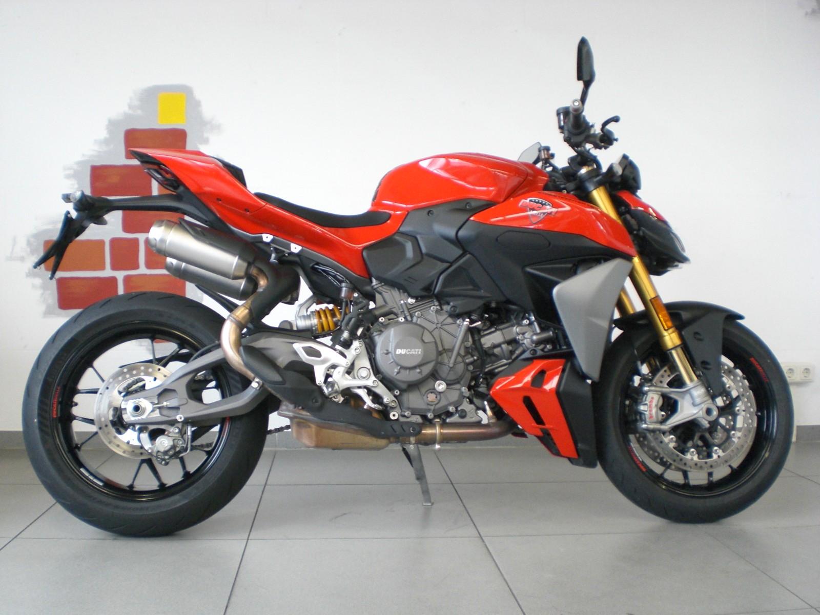 Ducati Streetfighter V2 S Modell 2025