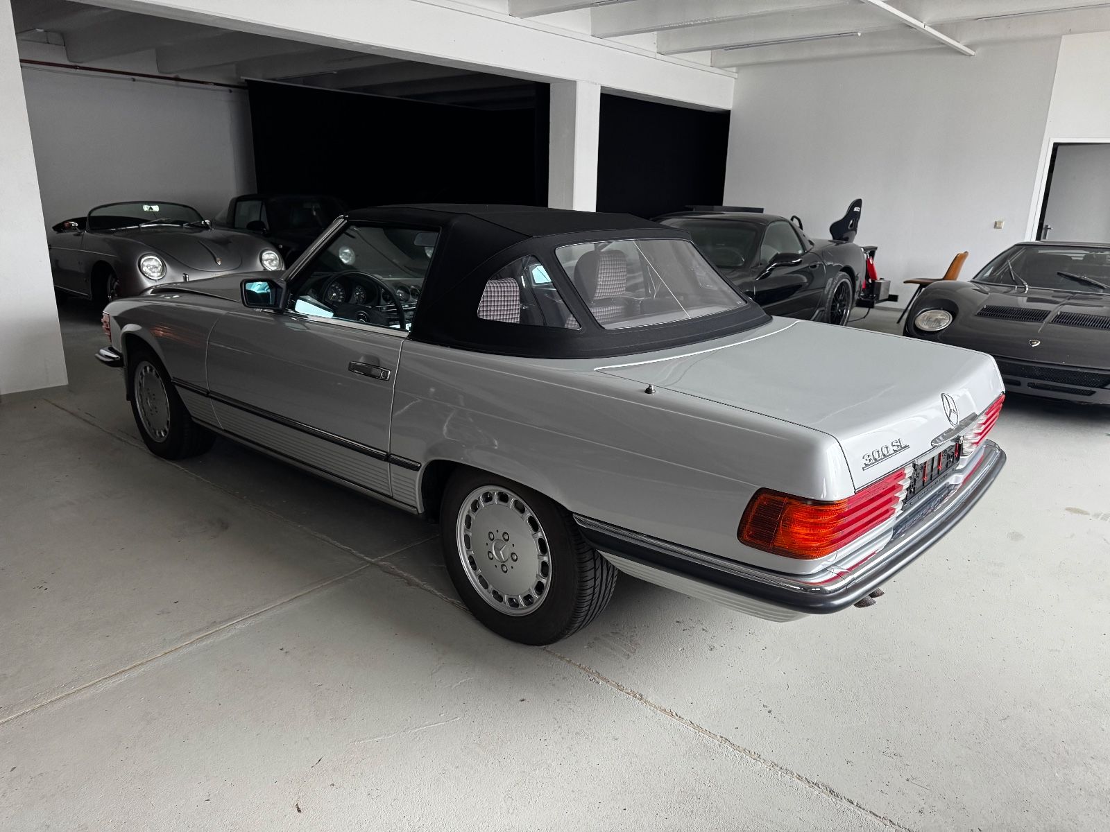 Mercedes-Benz 300 SL 3