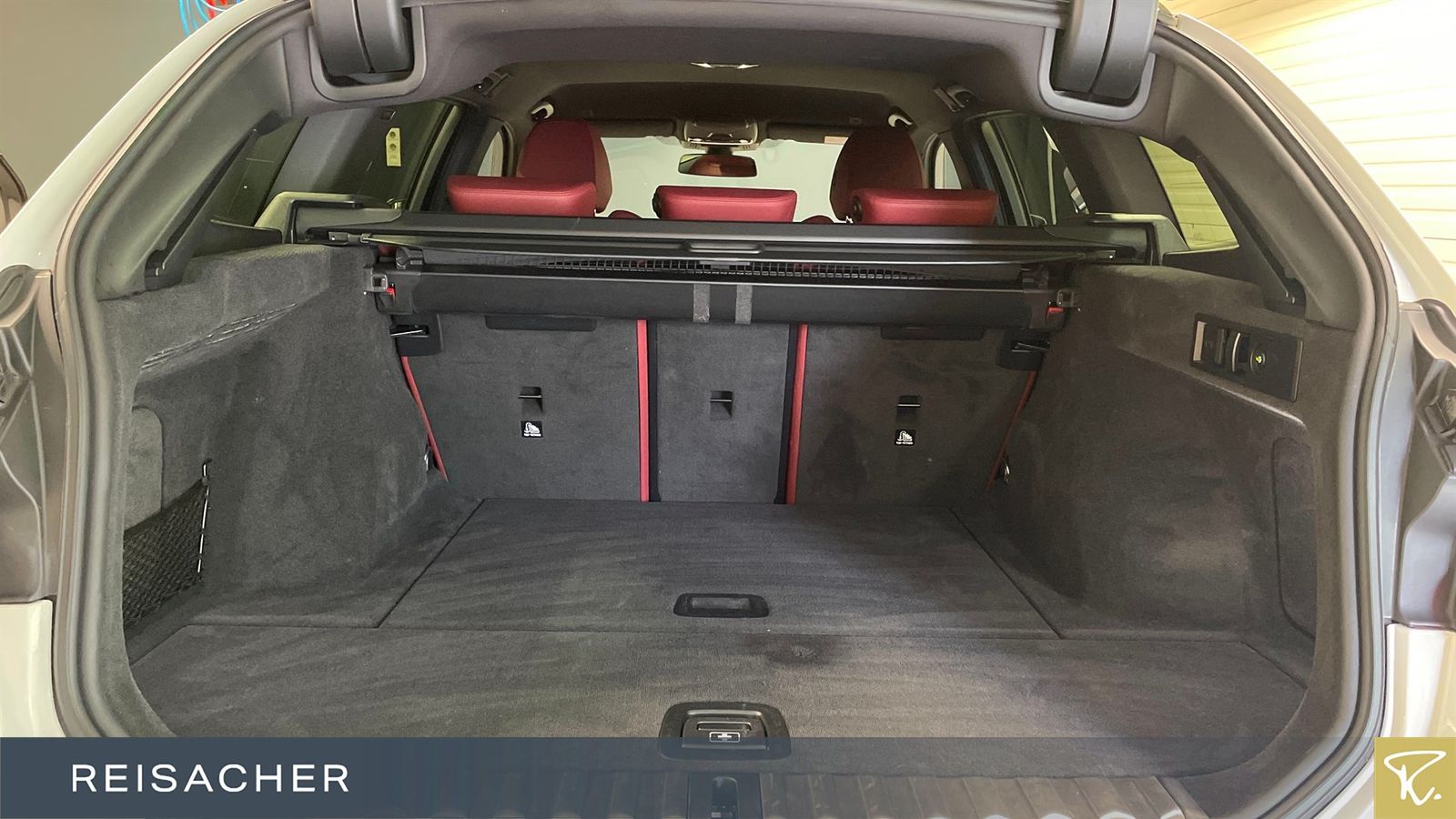 BMW 330d Tou M Sport Pro AHK DAPro.adLED RFK foto 10