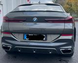 BMW X6 M50 M50i - B&W / Glasapplikation - BMW X6 M50 aus 2021