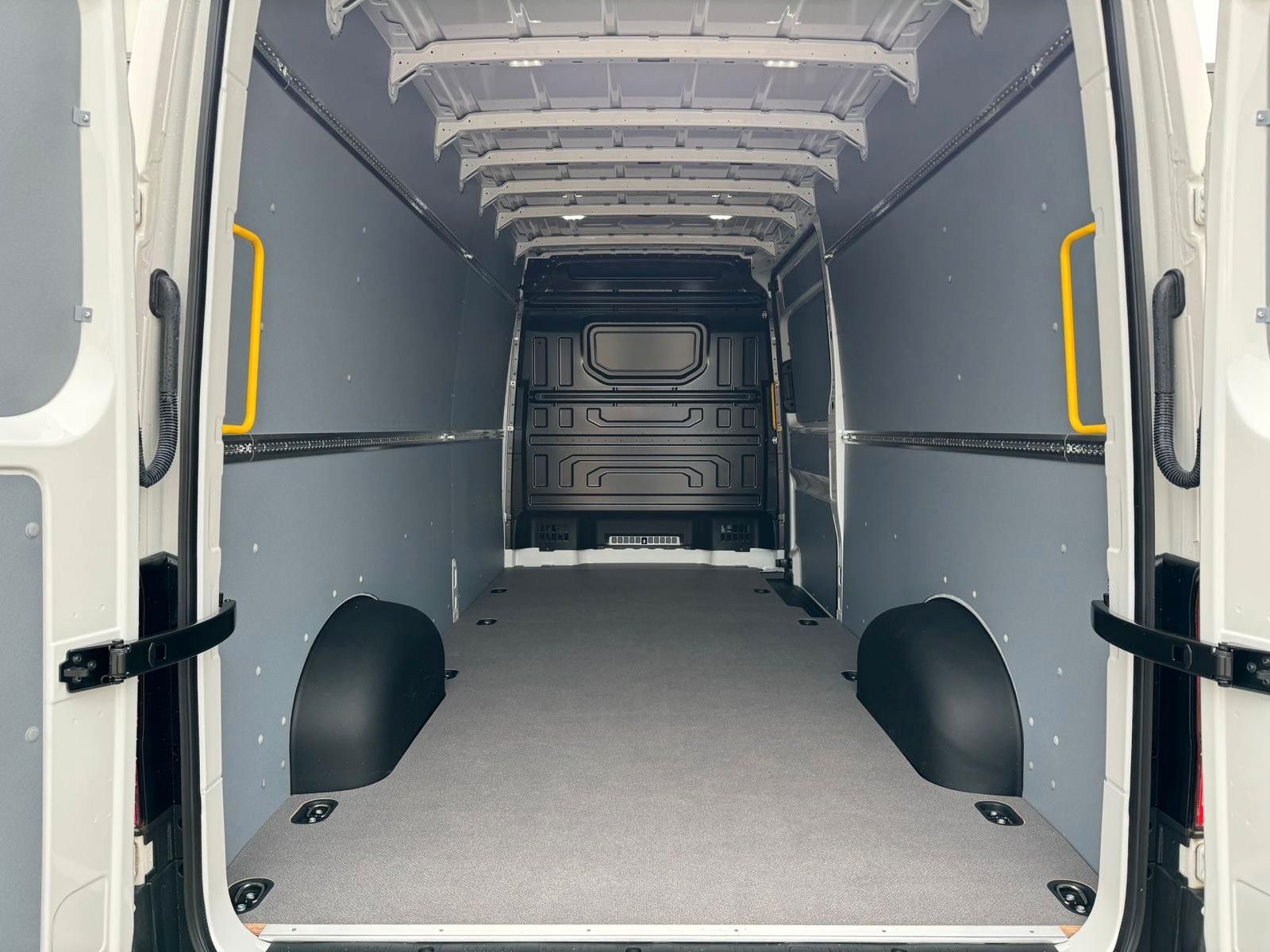 Fahrzeugabbildung MAN TGE 3.140 Kastenwagen L4H3 Schalter Kamera