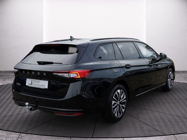 Fahrzeugabbildung SKODA Superb Combi 1.5 TSI DSG mHEV Selection AHK STAN