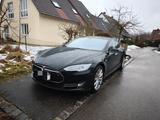 Tesla Model S P85 P SC01 FreeSuC Kostenloses Laden