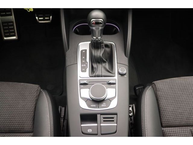 Fahrzeugabbildung Audi A3 Sportback 35 TFSI Sport S-Line