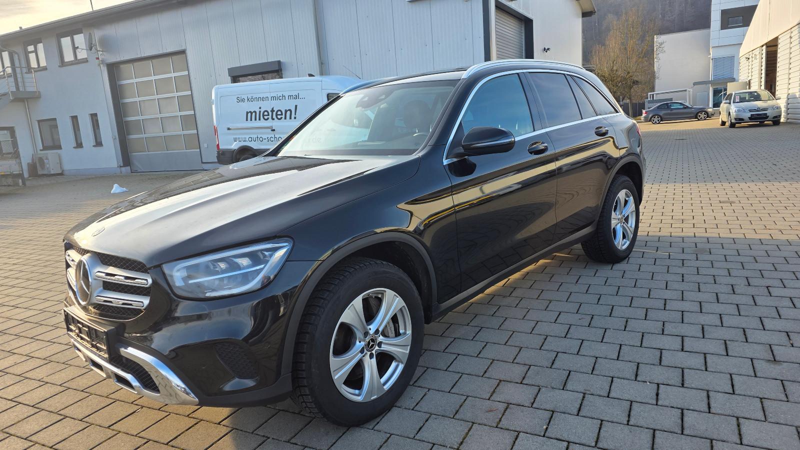 Mercedes-Benz GLC 300 de 4Matic*LED*Navi*RFK*Distronic Plus*