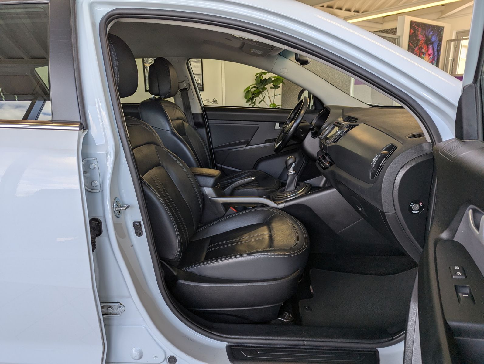 KIA Sportage 2.0CRDi 4WD FIFA Leder Kamera AHK 18" - Image 15