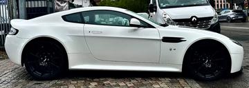 2015 Aston Martin V12 VANTAGE 照片 4