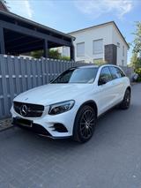 Mercedes-Benz GLC 250 d 4MATIC AMG Line Autom. AMG Line - Mercedes-Benz GLC 250 Gebrauchtwagen in Hamburg