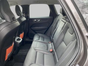 Volvo XC60 - 8