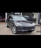 Porsche Cayenne TOTWINKEL/PANO/18- Wege/Abstand 