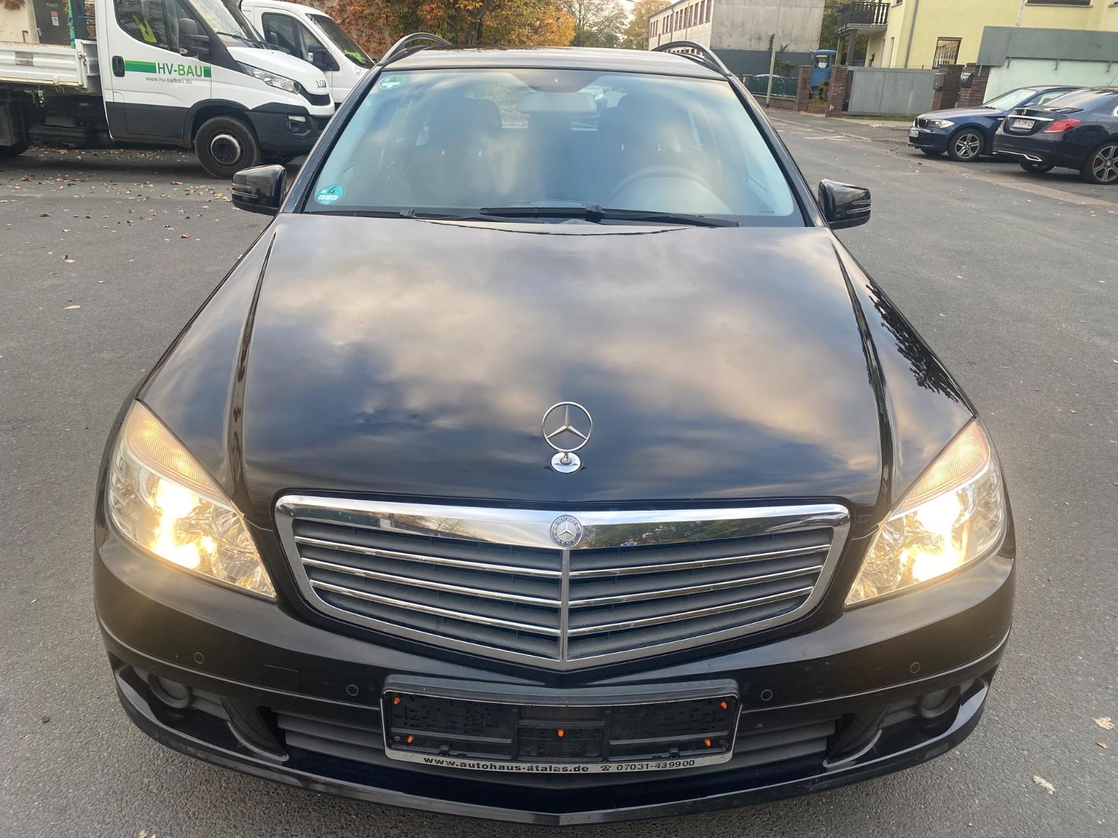 Mercedes-Benz C200 2010 — photo 5
