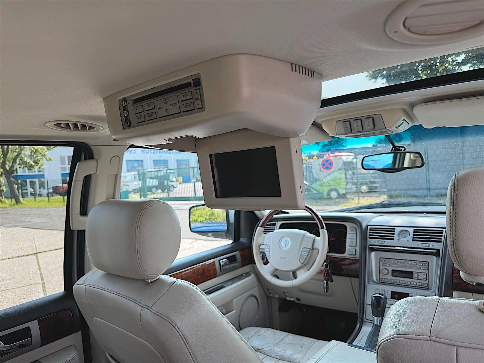 Fahrzeugabbildung Lincoln Navigator 5.4 V8 LUXURY LPG PRINS  *8 Sitze*TV*