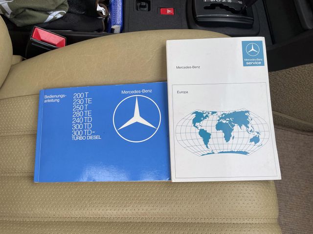 Mercedes-Benz W123 200 T*1.Hand*1.Lack*Kein Rost*Original*