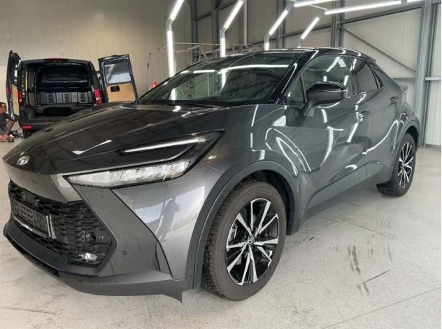 Toyota C-HR — fotografia 2