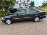 Mercedes-Benz C 180 ELEGANCE Leder Sitz El. Oldtimer ab Novemb - gebrauchte Mercedes-Benz C 180 aus dem Jahr 1995