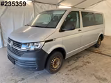 Volkswagen T6.1 Kombi lang 9-SITZER/AHKPDC/UNFALLFREI - Volkswagen T6 aus 2021