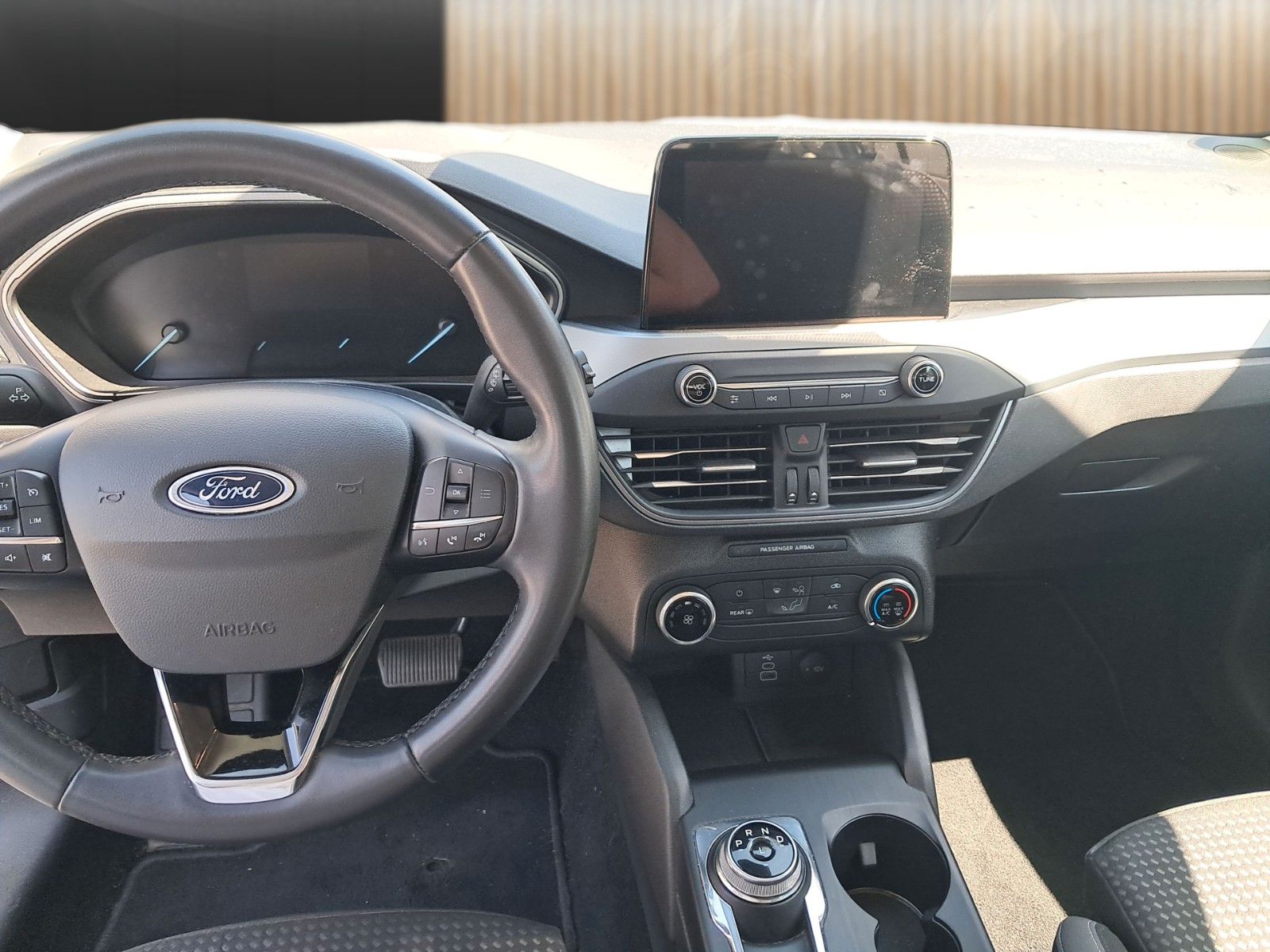 Fahrzeugabbildung Ford Focus Turnier Cool & Connect