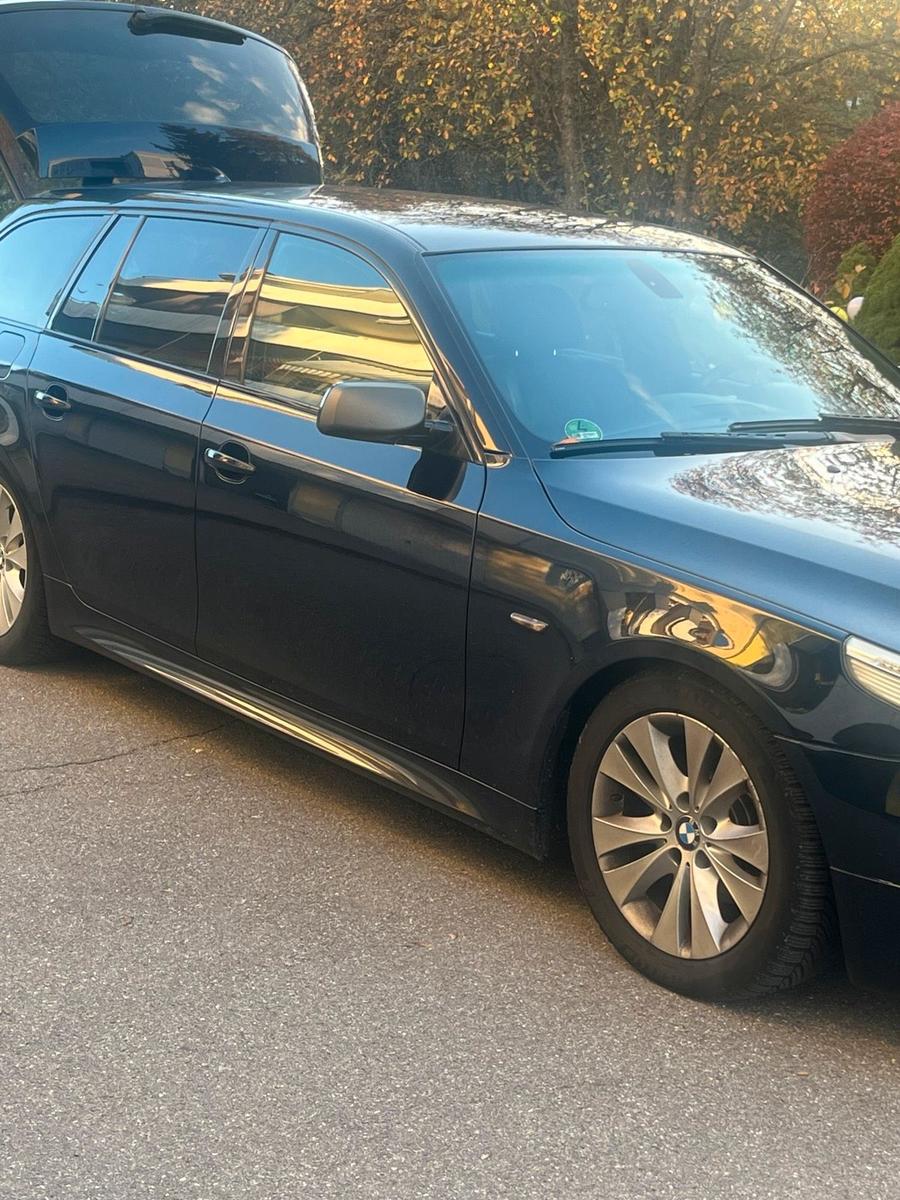 BMW 525