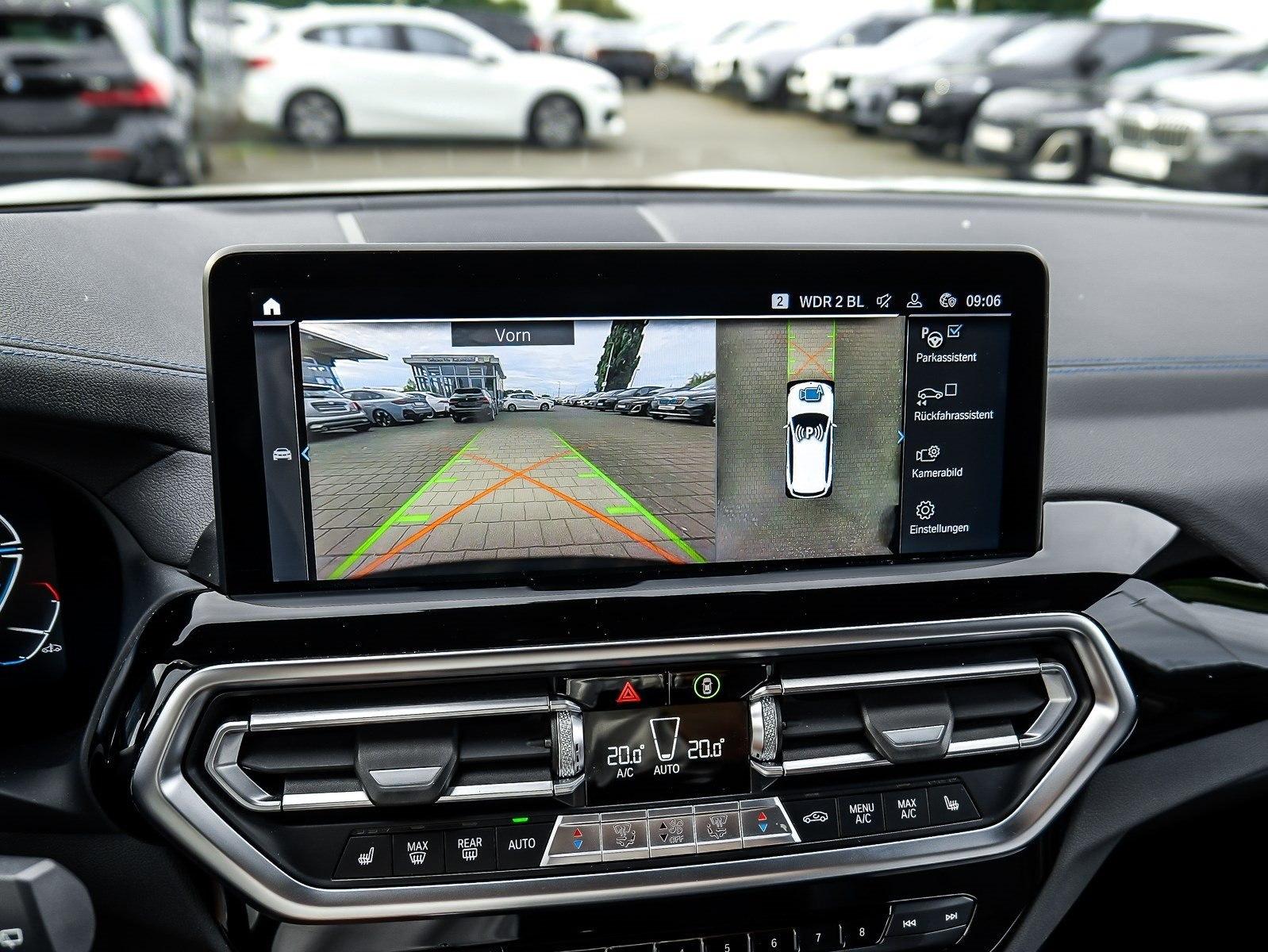 BMW iX3 HUD PANO ACC AHK 360°KAM RFK NAVI Standh.