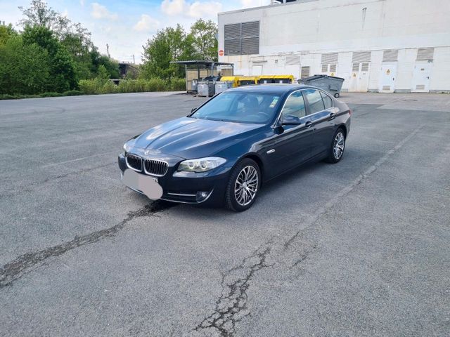 BMW 523i F10