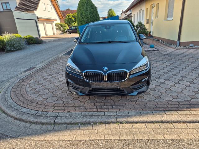 BMW 218 Active Tourer 218i Steptronic DCT -