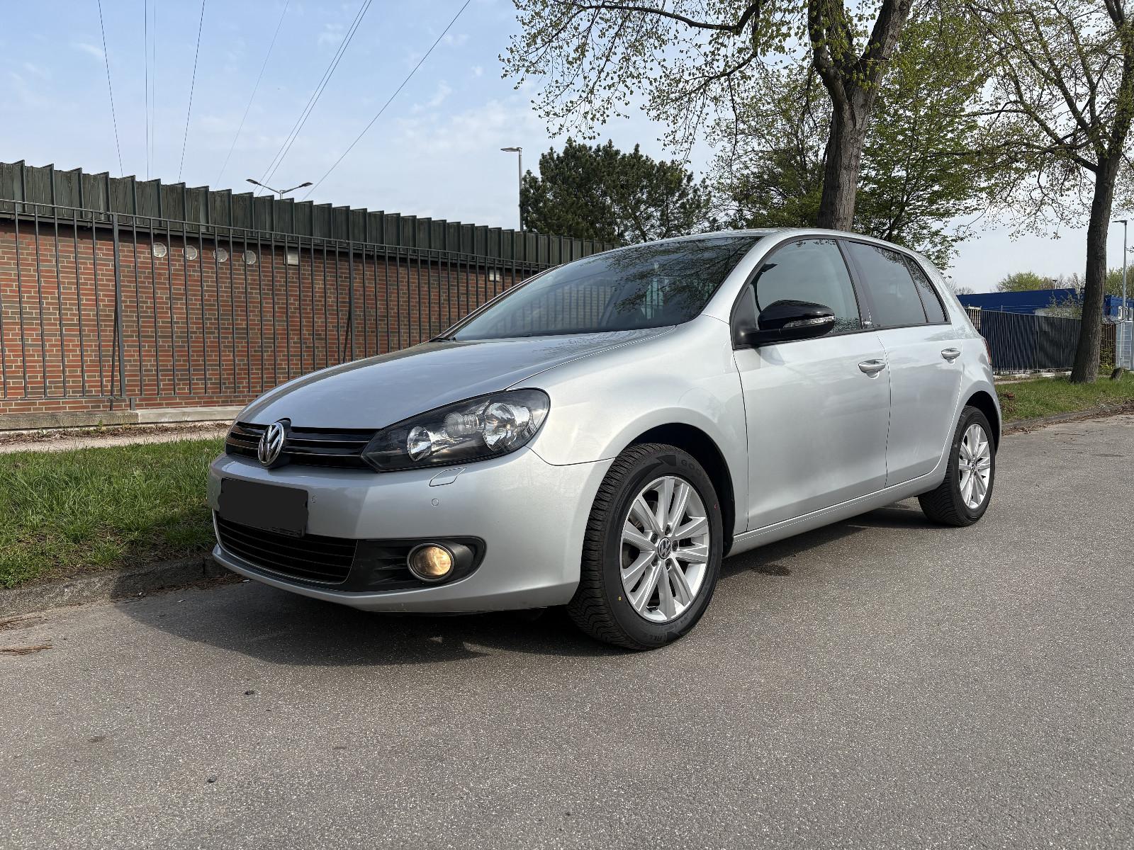 Volkswagen Golf VI STYLES AUTOMATIK PDC ALU TÜV NEU