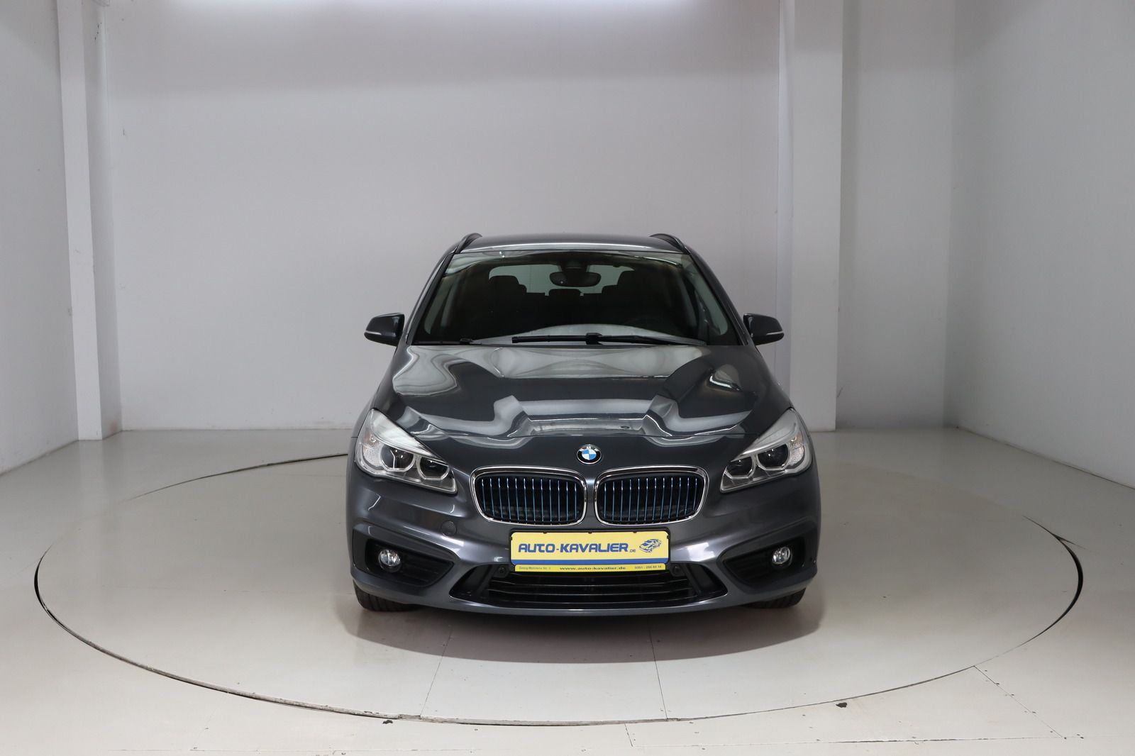 Fahrzeugabbildung BMW 225 xe i Performance Advantage Active Tourer