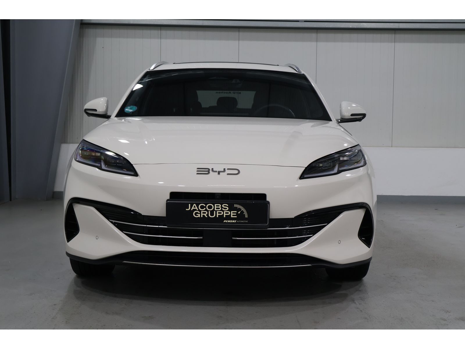 BYD SEAL 6