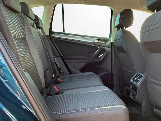 TIGUAN 1.5 TSI ACTIVE APP+AZV+MATRIX+NAVI