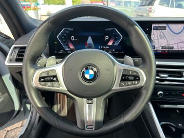 Fahrzeugabbildung BMW 320 d xDrive M Sport ACC 360° H&K Standh 19"